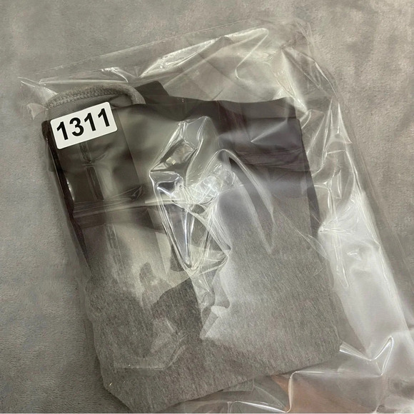 Lululemon satya tank ombré gray black 21311 - Picture 8 of 8